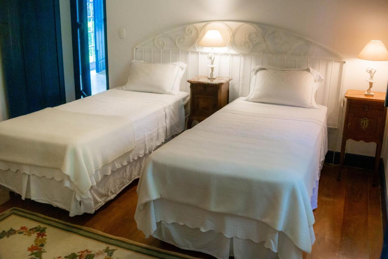 Fazenda Santa Vitoria Hotel Queluz Buitenkant foto